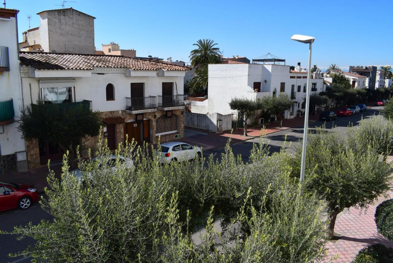 En Pleno Centro De Empuriabrava- 312